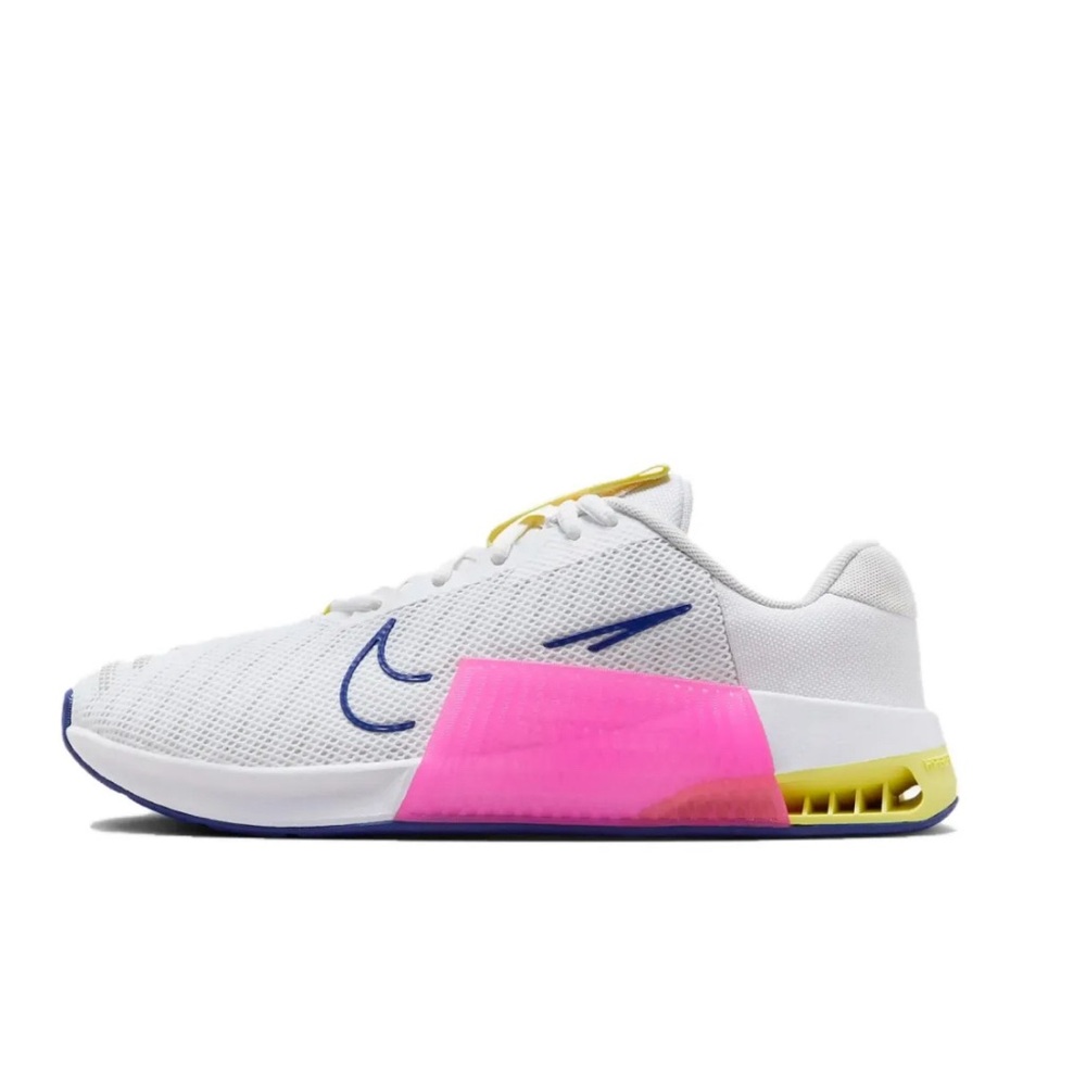 NIB: Nike Metcon 9 White Fierce Pink Women’s Sneaker